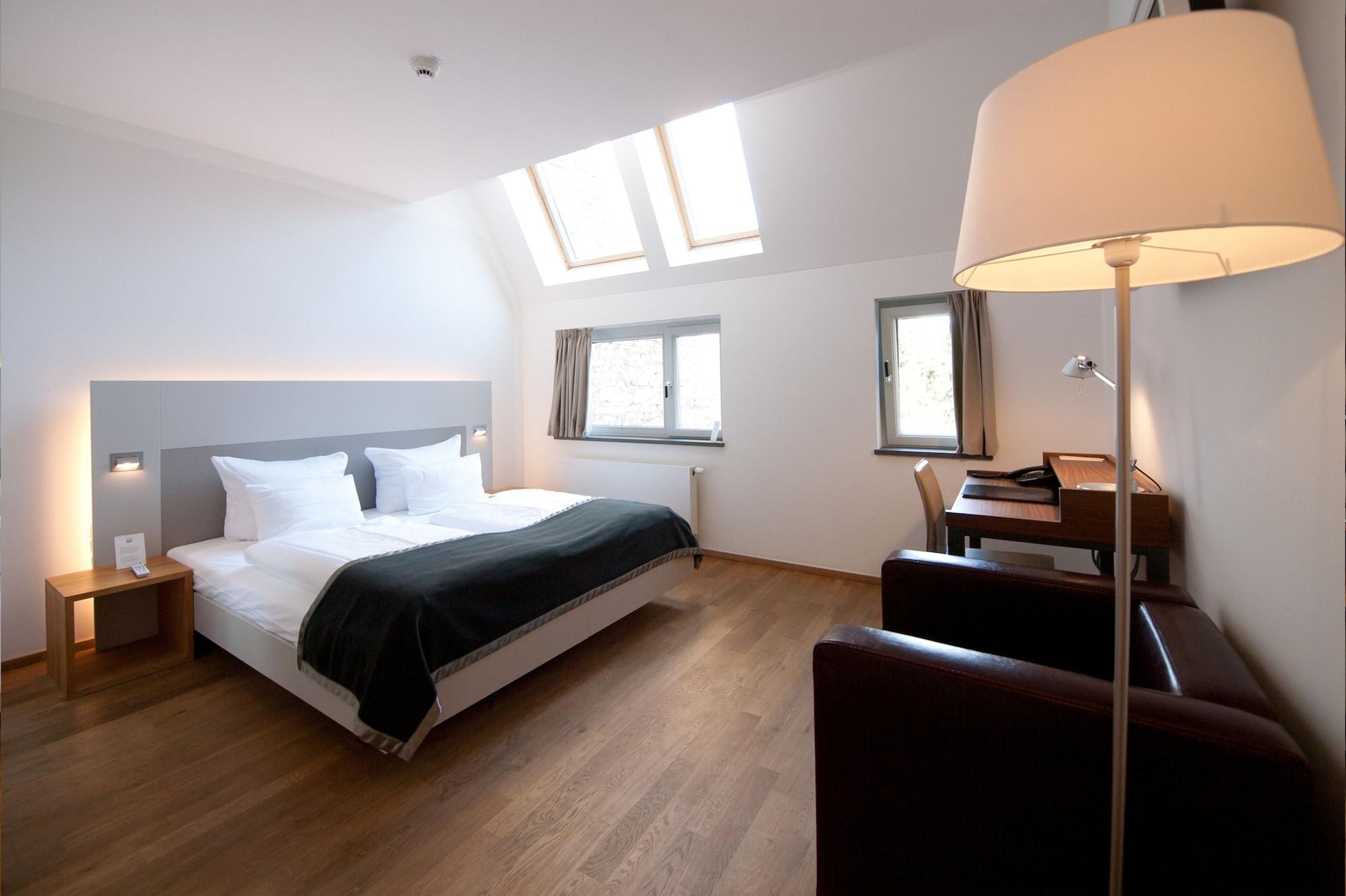 Qube Hotel Bergheim 海德堡 外观 照片